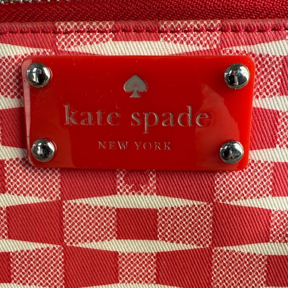 Kate Spade Red and Cream Large Patterned Wallet - Picture 2 of 5